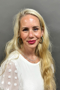 Coralyn Furr, FNP
